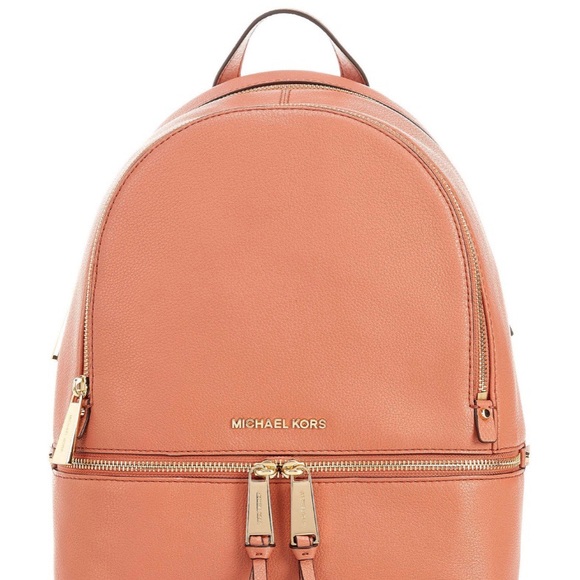 Michael Kors Handbags - Michael Kors ZIP ROSE Medium Pebbled Leather